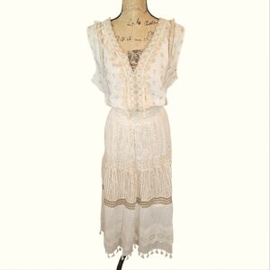 Dress Naoo Elegant Cream And Gold‎ Lace Boho Maxi Dress Plus Size 1X New